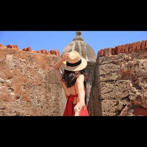 Meet your Posher, Yi